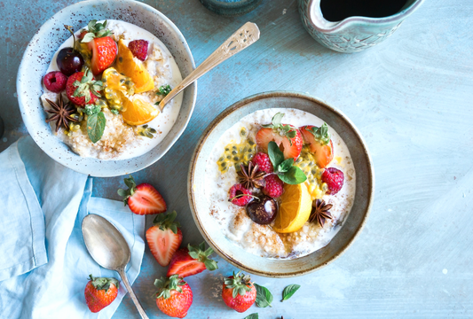 oats and fresh fruit fuelling for sports carbohydrates electrolytes